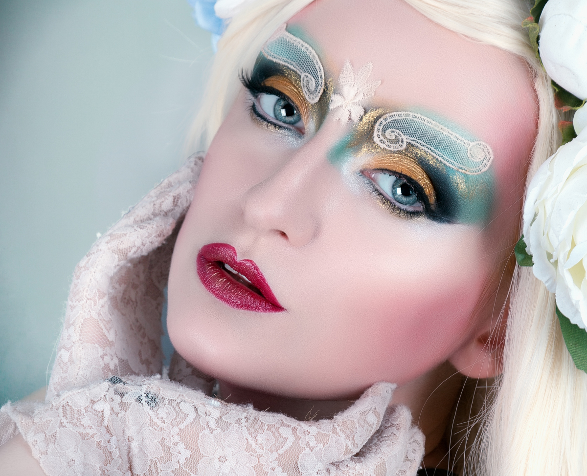 diana merk make up artist